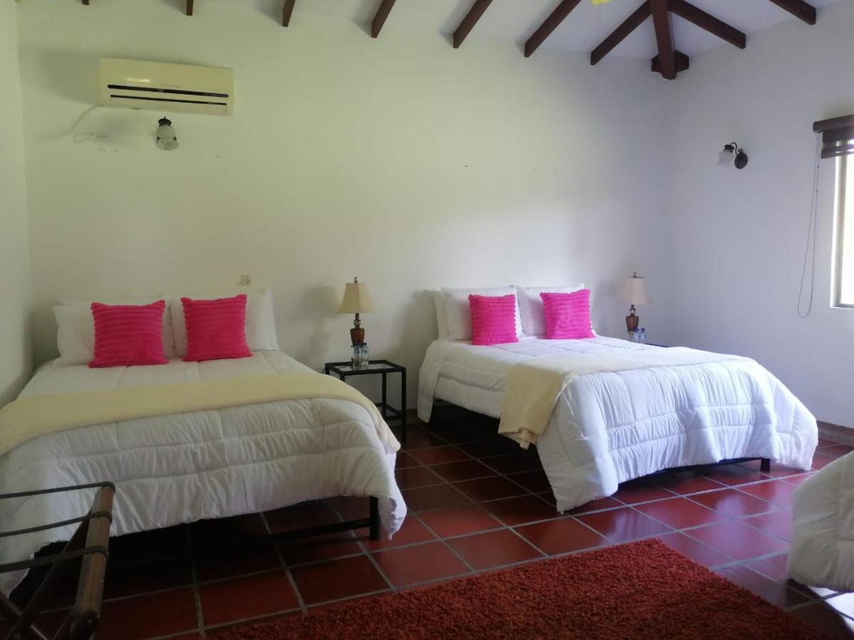 Praga Hotel Campestre Armenia  Dış mekan fotoğraf